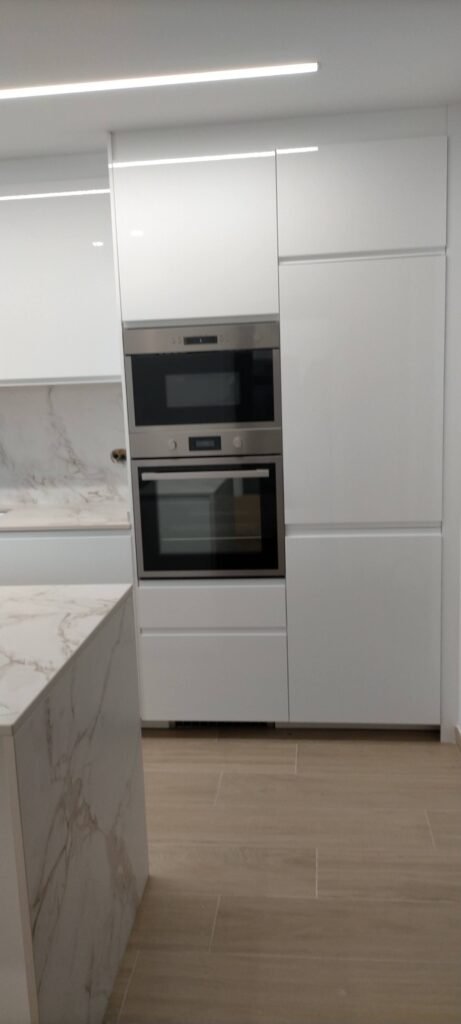 15dc3716 52fd 41da 822d caeaa2c11607